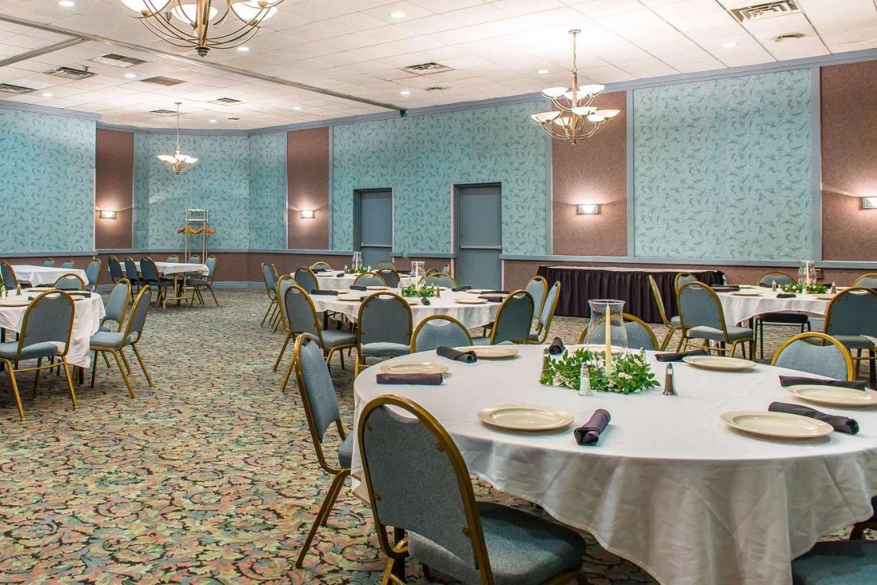 Quality Inn And Conference Center Спрінґфілд Екстер'єр фото